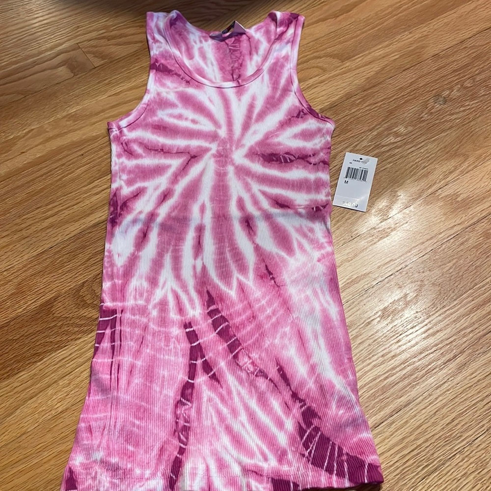 Hard tail top in 100% cotton